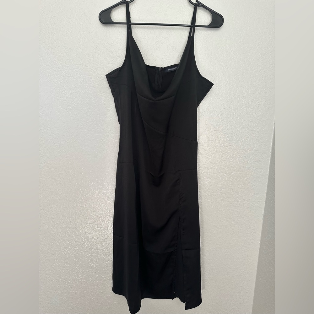 Elegant Black Dress